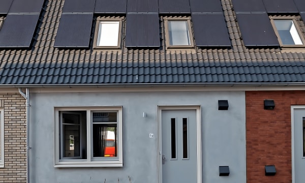Huis | 89m² | €2050,-