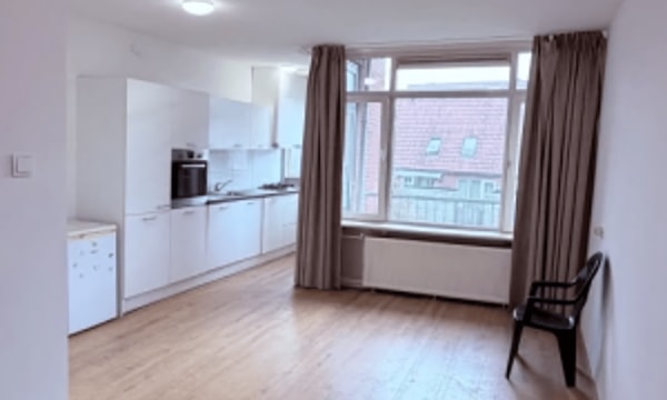 Huis | 95m² | Vlaardingerdijk | €1590,-