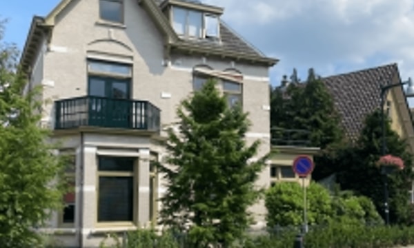 Studio | 16m² | Nassaulaan | €500,-