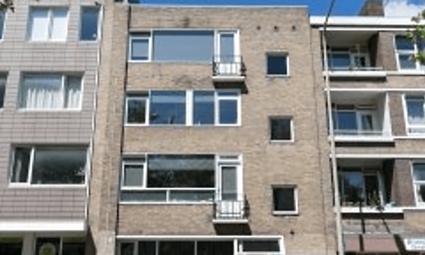 Studio | 24m² | Sint Walburgstraat | €902,-