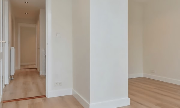 Kamer | 13m² | Caan van Necklaan | €850,-