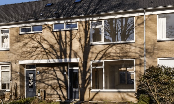 Huis | 123m² | Airbornestraat | €1152,-