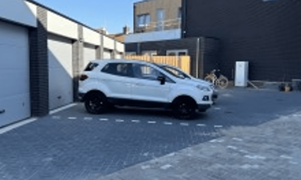 Studio | m² | €195,-