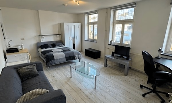 Kamer | 25m² | Leyenbroekerweg | €650,-