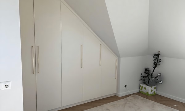 Kamer | 25m² | €800,-