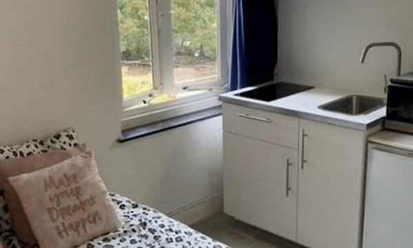 Kamer | 9m² | Valkenburgerweg | €425,-