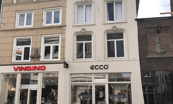 Studio | 62m² | €1895,-