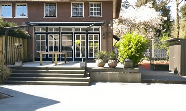 Huis | 127m² | Oude Huizerweg | €4350,-