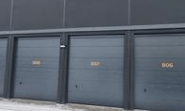 Huis | m² | €250,-