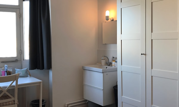 Kamer | 18m² | Aletta Jacobsdreef | €575,-