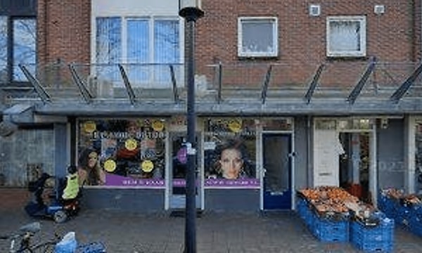 Kamer | 20m² | Johan van Oldenbarneveltlaan | €725,-