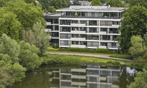 Huis | 113m² | de Jongstraat | €1675,-