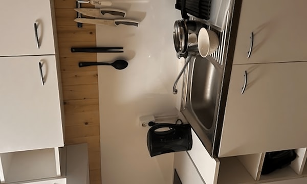 Kamer | 92m² | €975,-