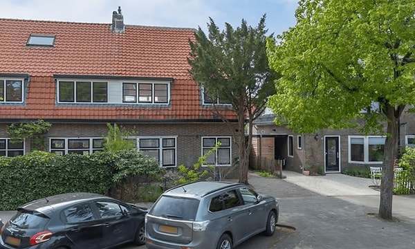Huis | 99m² | Batterijlaan | €2700,-