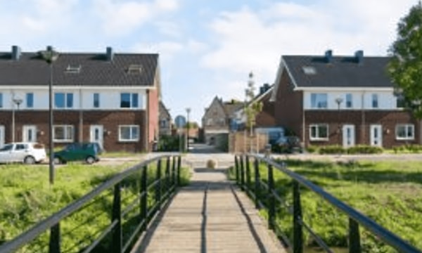 Huis | 125m² | €1405,-