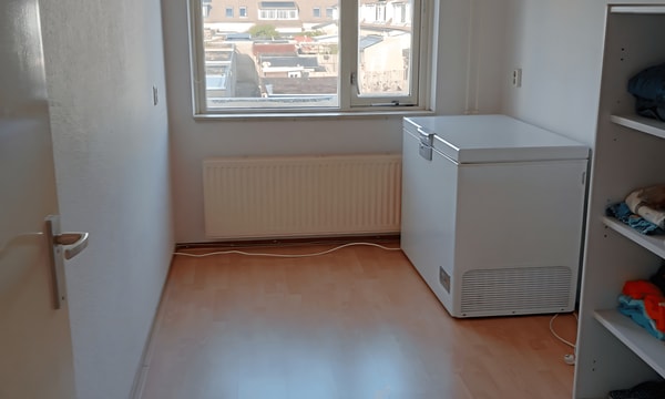 Kamer | 8m² | Zwanenkamp | €500,-