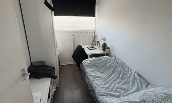 Kamer | m² | €620,-