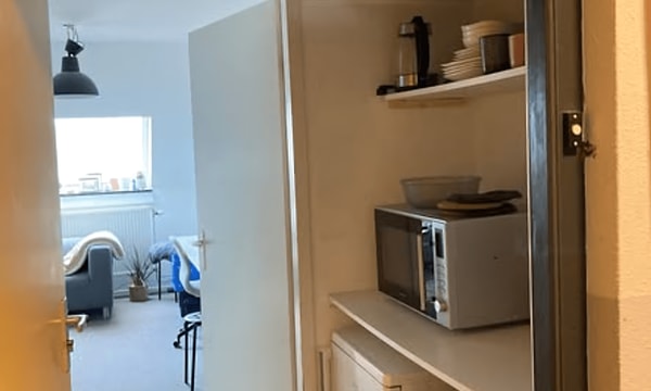 Kamer | m² | €409,-