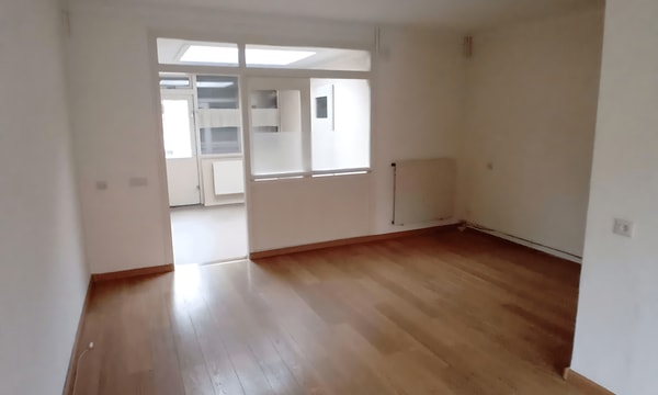 Huis | 80m² | Heuvel | €205,-