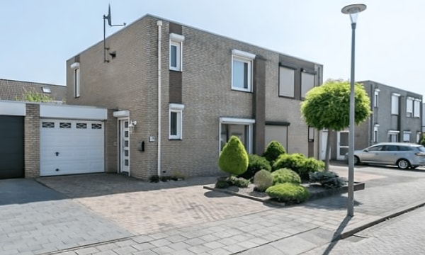 Huis | 110m² | Olof Palmestraat | €1250,-