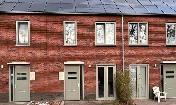 Huis | 108m² | €1225,-