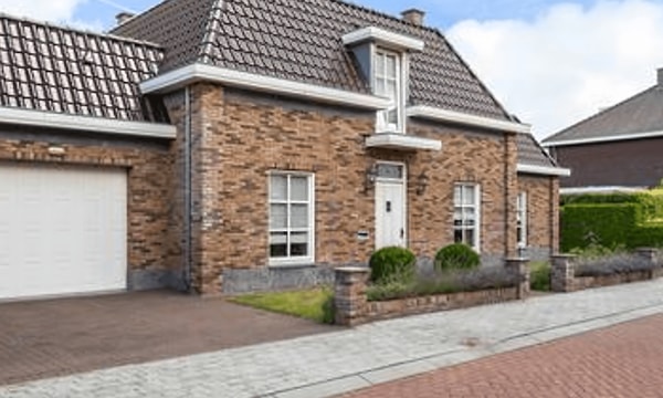 Huis | 186m² | €2495,-