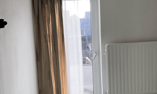 Kamer | 6m² | Jacob Roggeveenstraat | €340,-