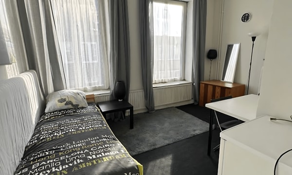 Kamer | 20m² | Schaesbergerstraat | €550,-
