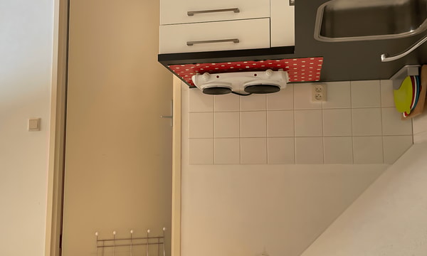 Kamer | 15m² | Valkenkamp | €550,-