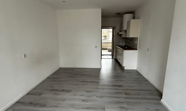 Studio | 30m² | Burg. de Hesselleplein | €599,-