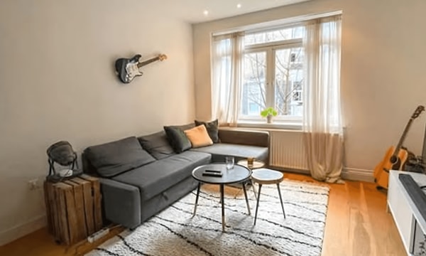 Studio | m² | €800,-