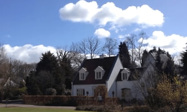 Huis | 223m² | Breeweg | €7750,-