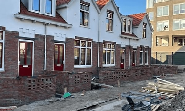 Huis | 97m² | Balistraat | €932,-