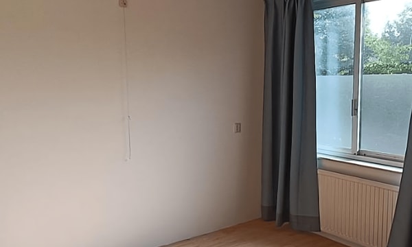 Kamer | 12m² | €800,-