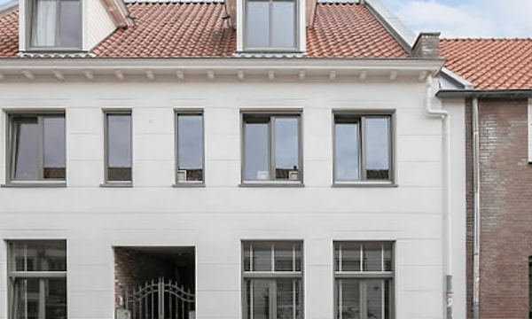 Huis | 134m² | €1750,-