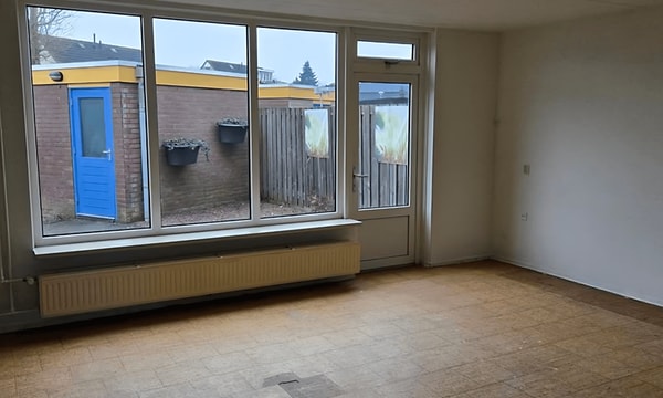 Huis | 130m² | Nicolaas Beetsstraat | €300,-