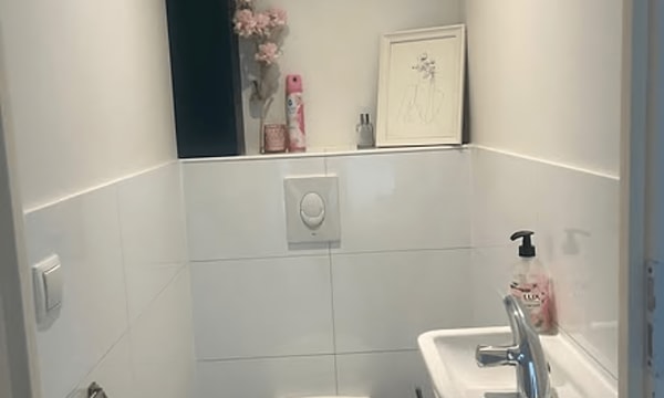 Studio | m² | €700,-