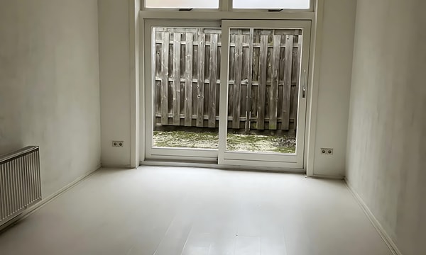 Appartement | 30m² | Koestraatje | €1025,-