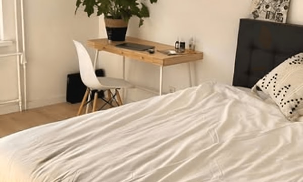 Kamer | m² | €1000,-