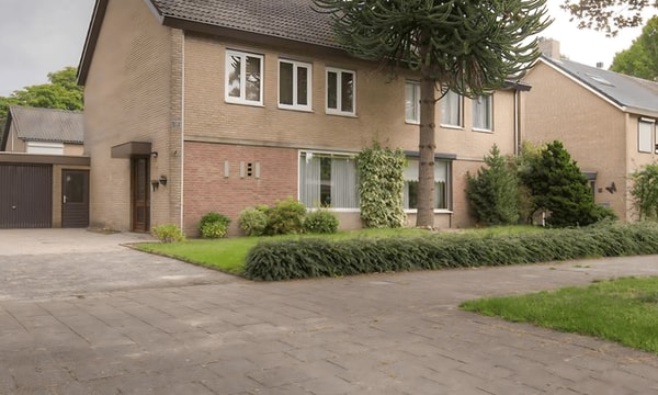 Huis | 125m² | Herenstraat | €1525,-