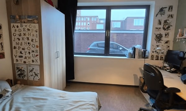 Kamer | m² | €450,-