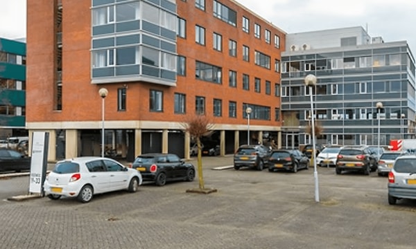 Kantoor | 275m² | €8888,-