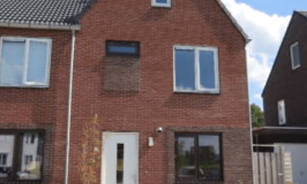 Huis | 124m² | €1390,-