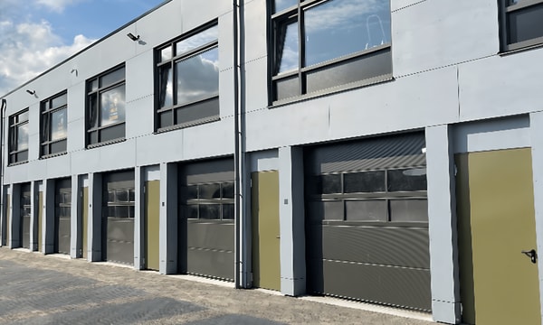 Bedrijfsruimte | 124m² | €1395,-