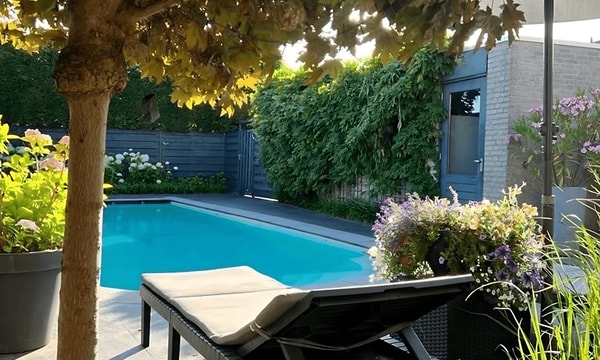 Huis | 138m² | Strausslaan | €3750,-