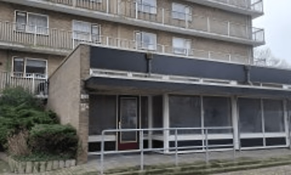 Kantoor | 157m² | Mozartlaan | €1575,-