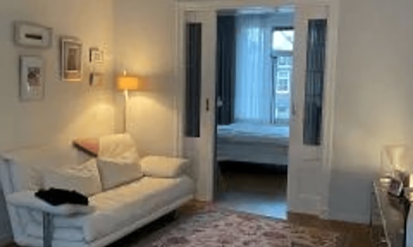 Studio | m² | €800,-