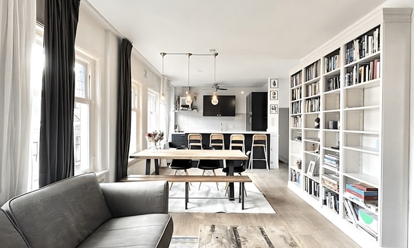 Studio | m² | €3000,-
