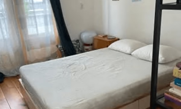 Studio | m² | €800,-