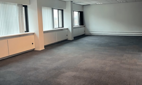 Anti-kraak | m² | €8888,-